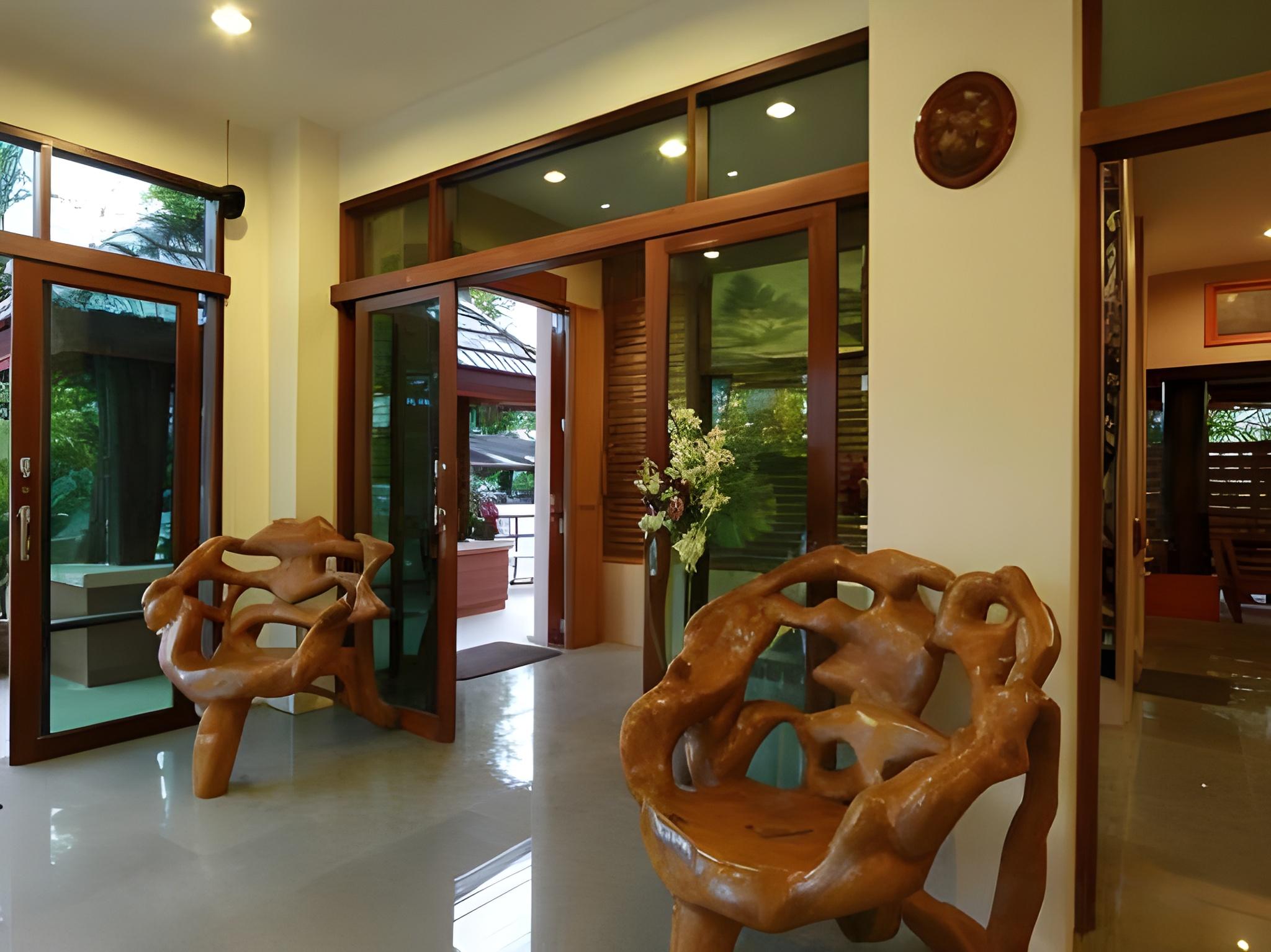 Baanmalai Guest House 38/41