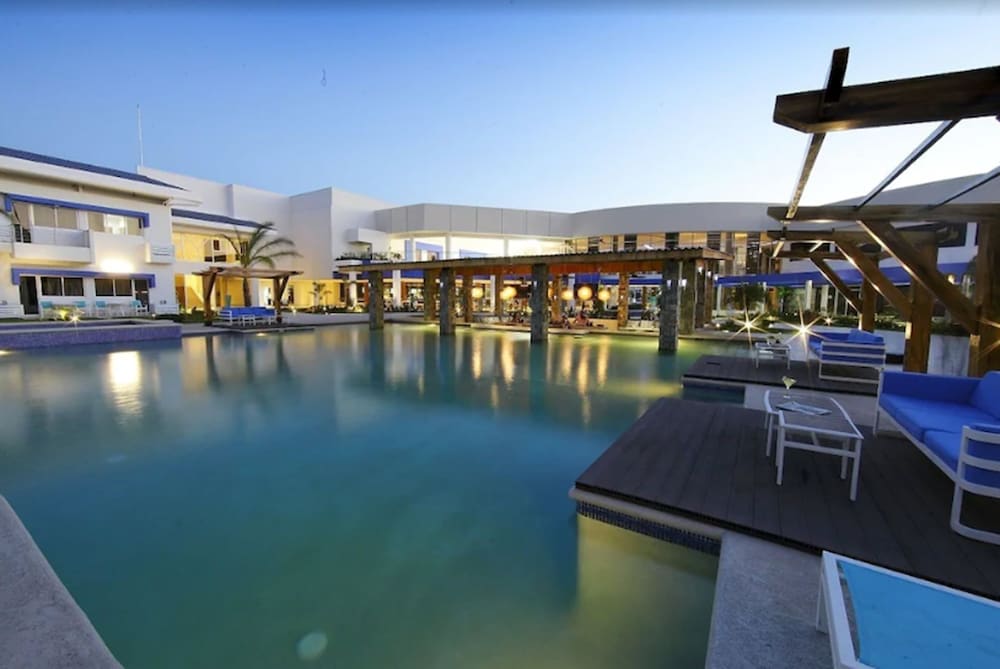 Hotel Mykonos 34/35
