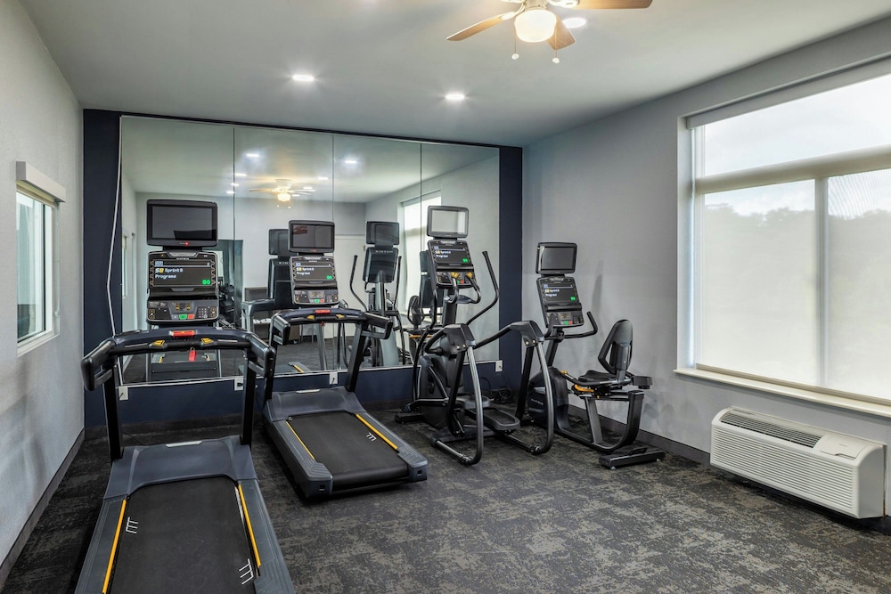 Fairfield Inn Suites Butler 27/50