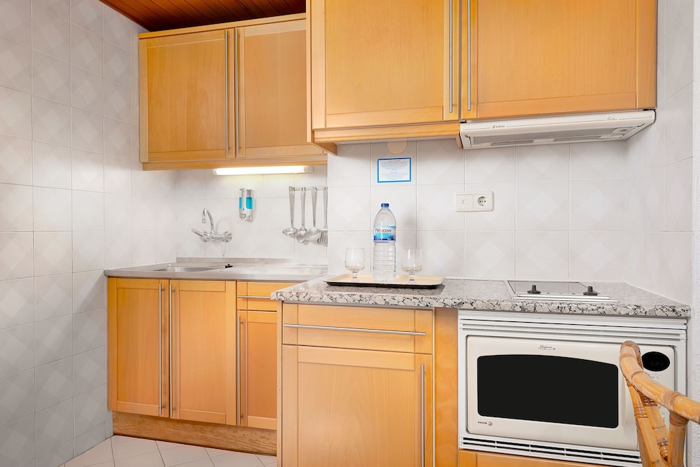 Muthu Oura Praia Hotel Apartments 42/50