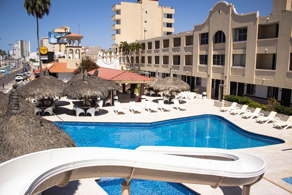 Sands Arenas Hotel 7/62
