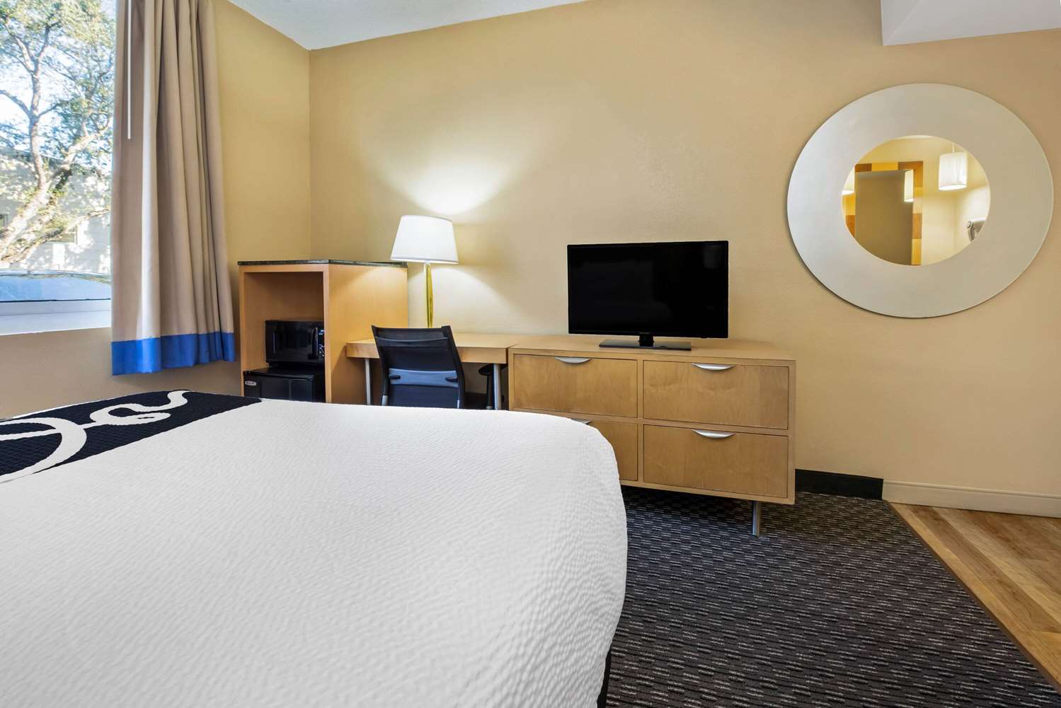 La Quinta Inn Suites By Wyndham West Palm Beach Airport 17/50