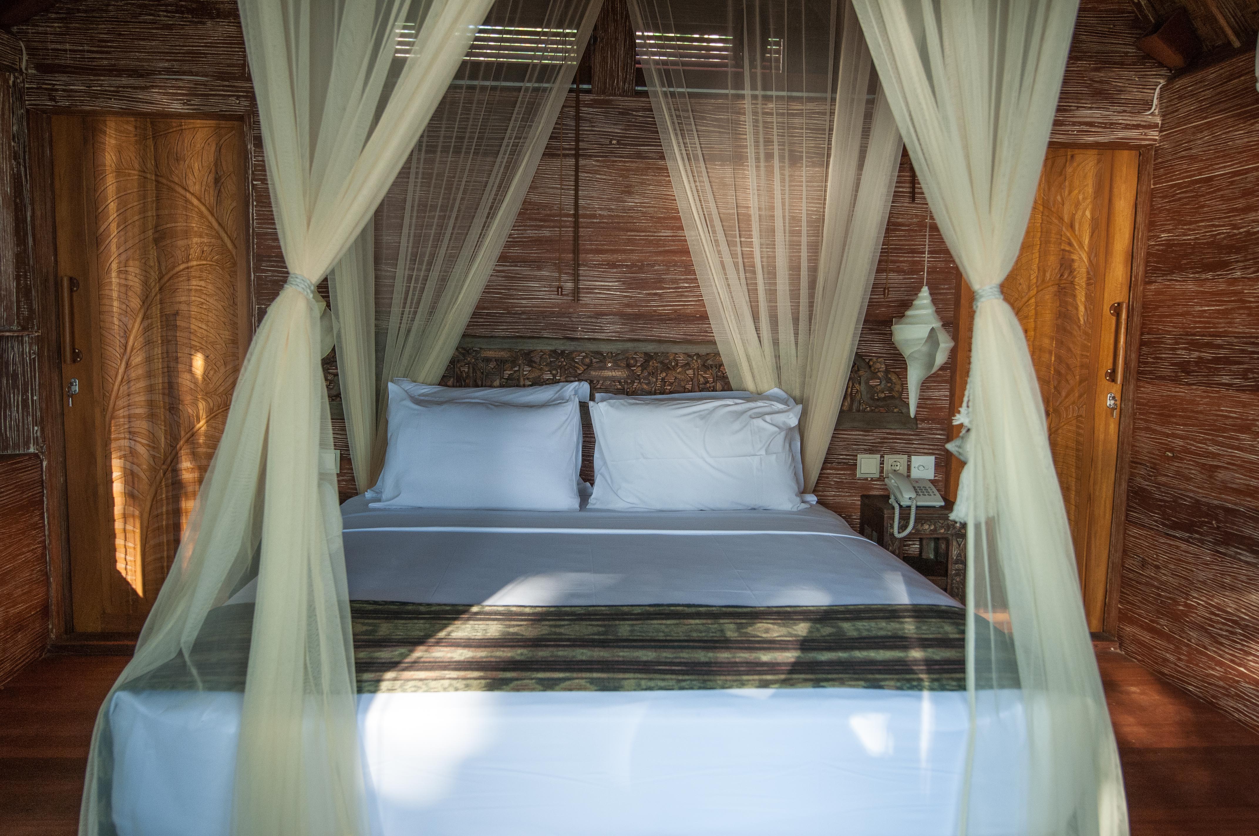 2 Bedrooms, Villa
