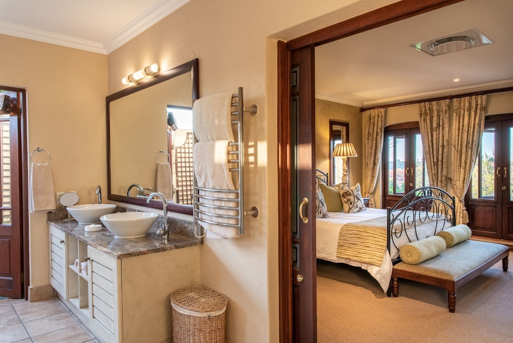 Olivers Restaurant And Lodge 24/71