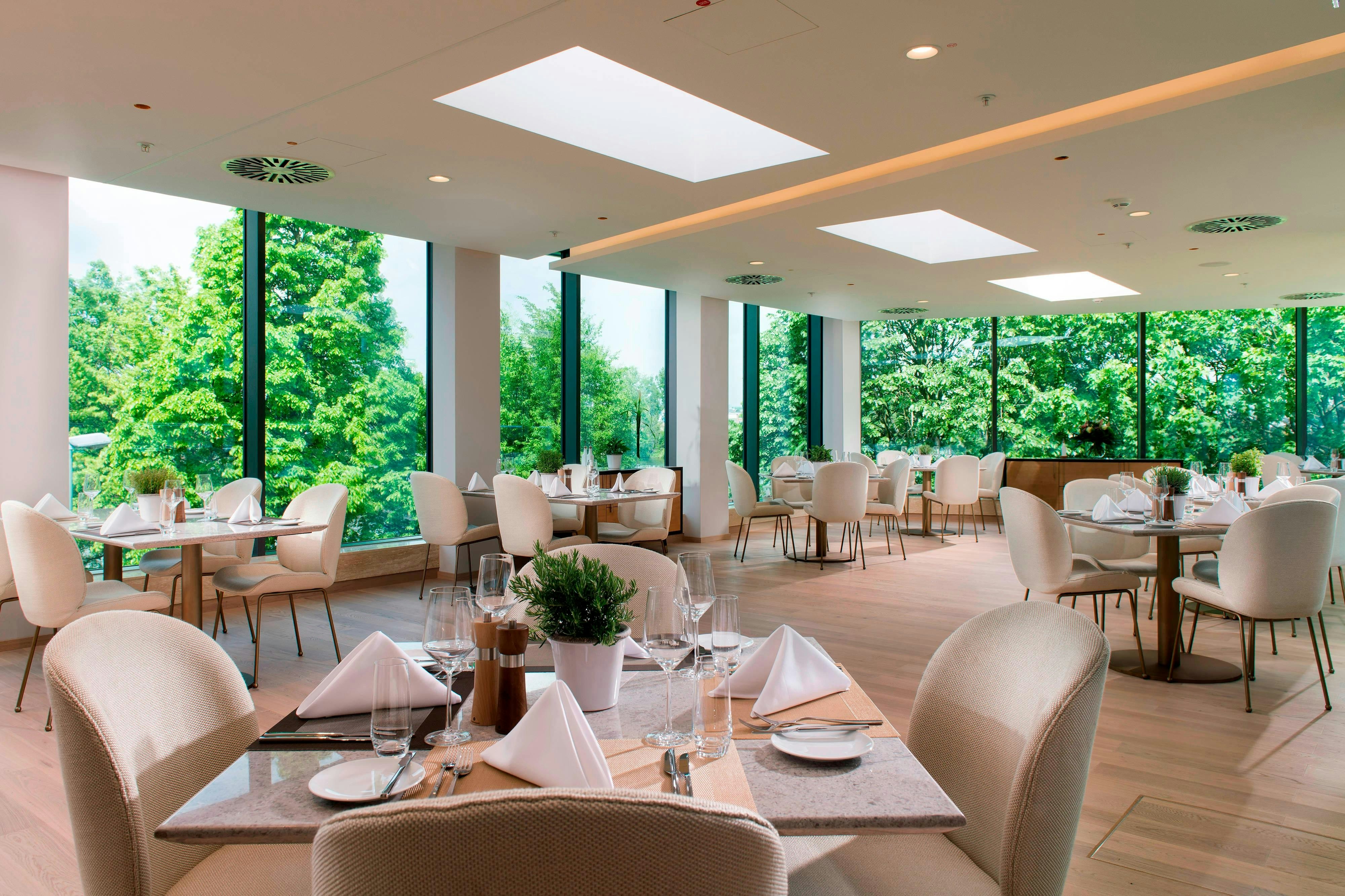 Delta Hotels by Marriott Frankfurt Offenbach (ex. New Century Hotel Frankfurt Offenbach) 17/28