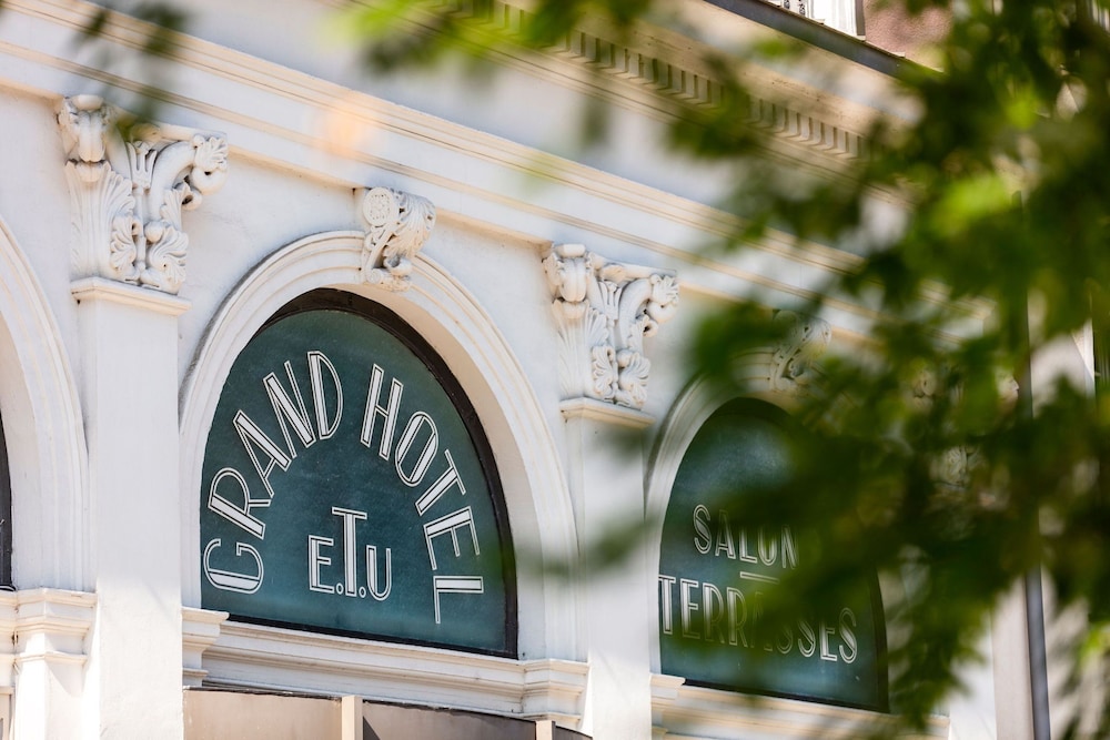 Relais Du Silence Le Grand Hotel D Uriage 4/36