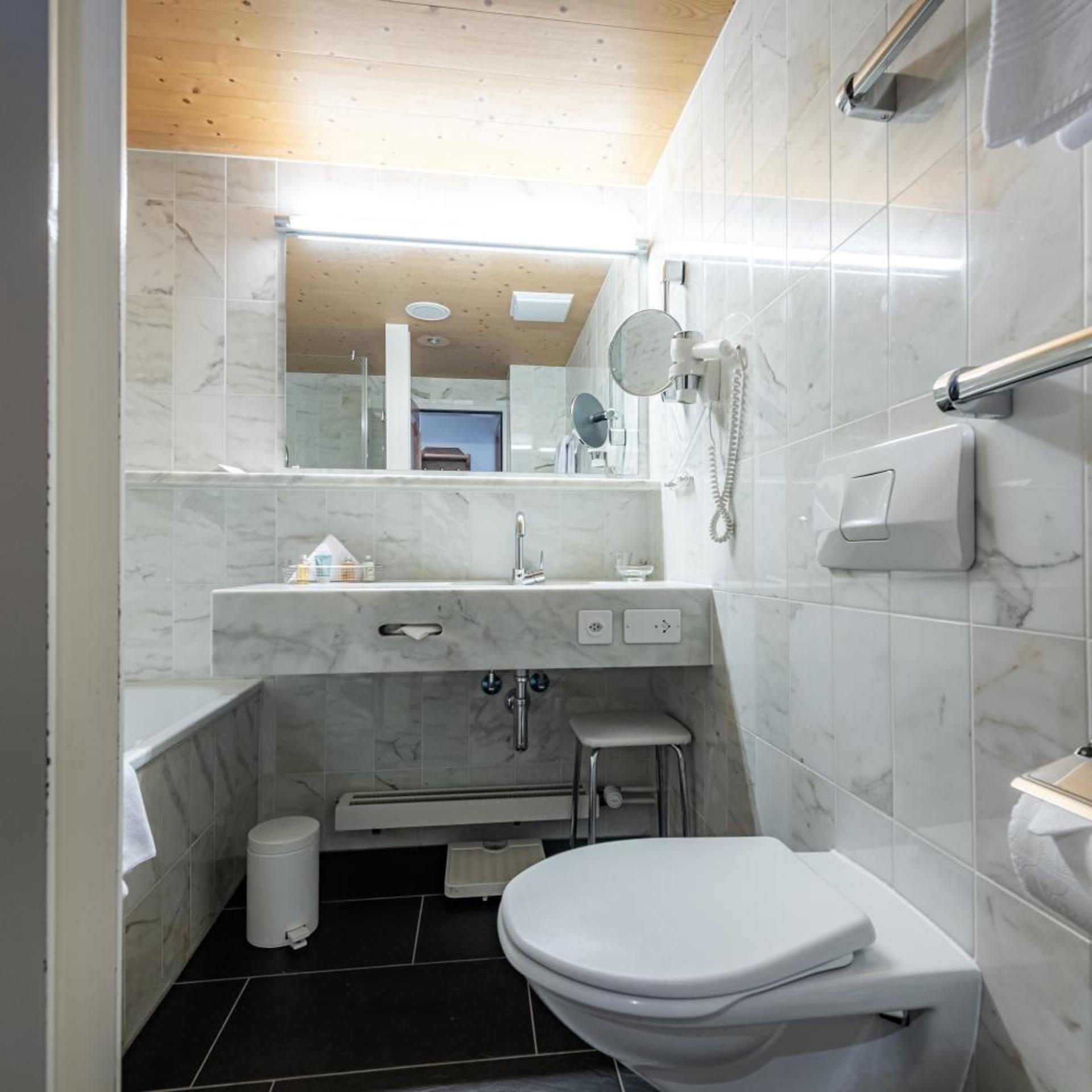 غرفة مفردة سوبيريور، Hotel Adula 5/5