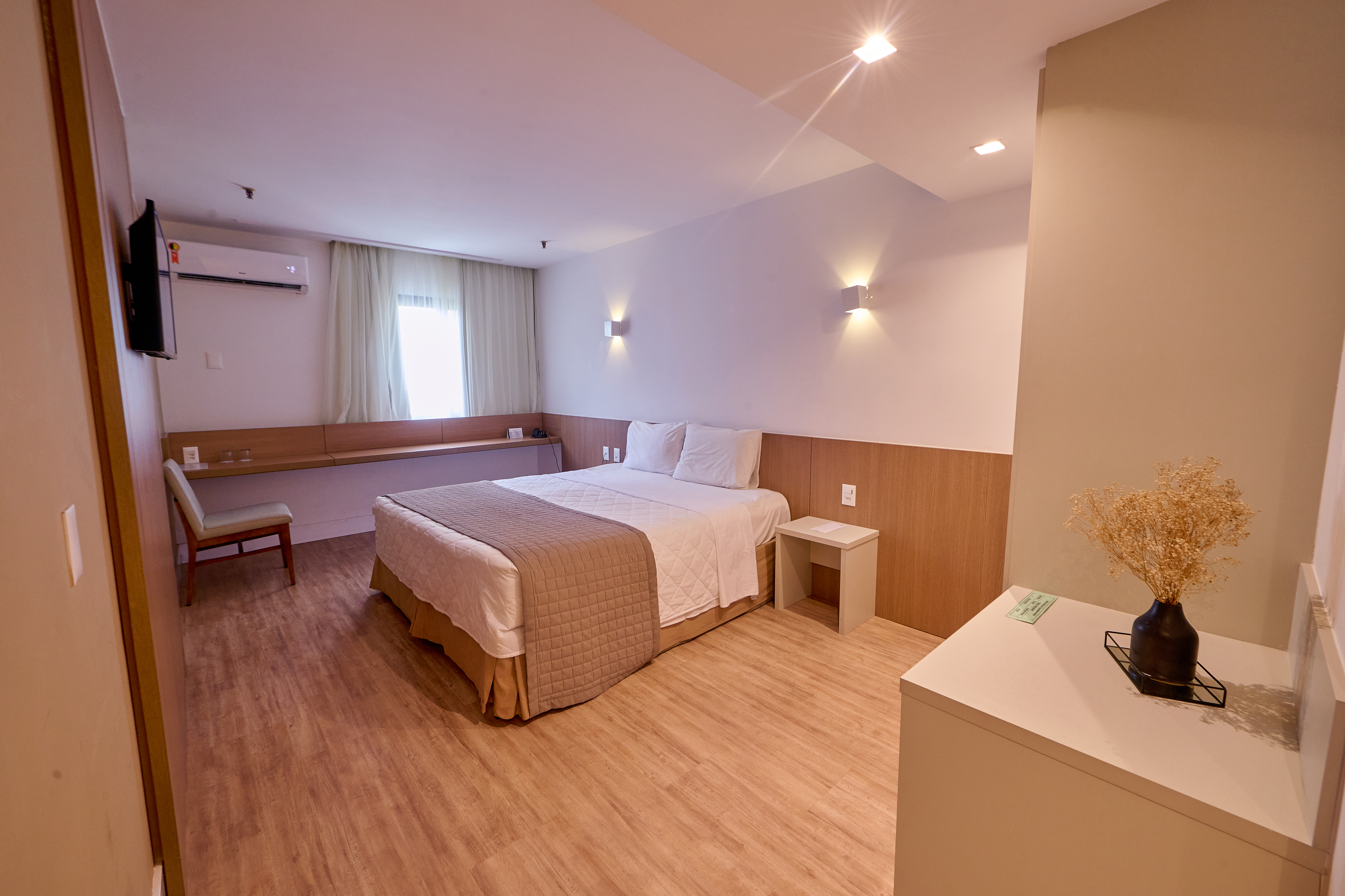 PLUS, STANDARD, TWIN BEDS