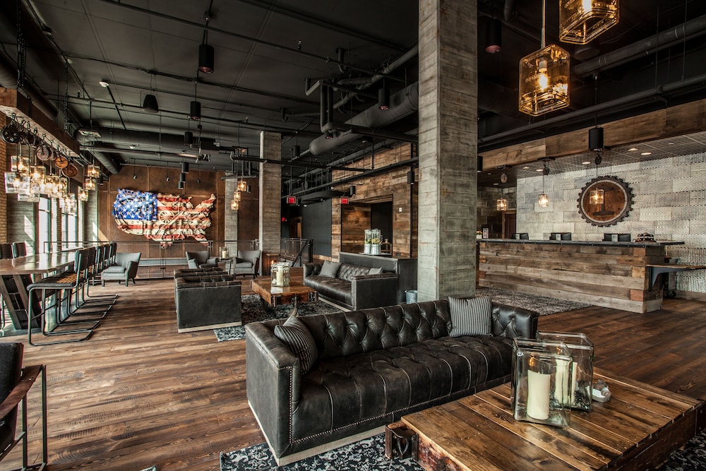 Ironworks Hotel Indy 32/69