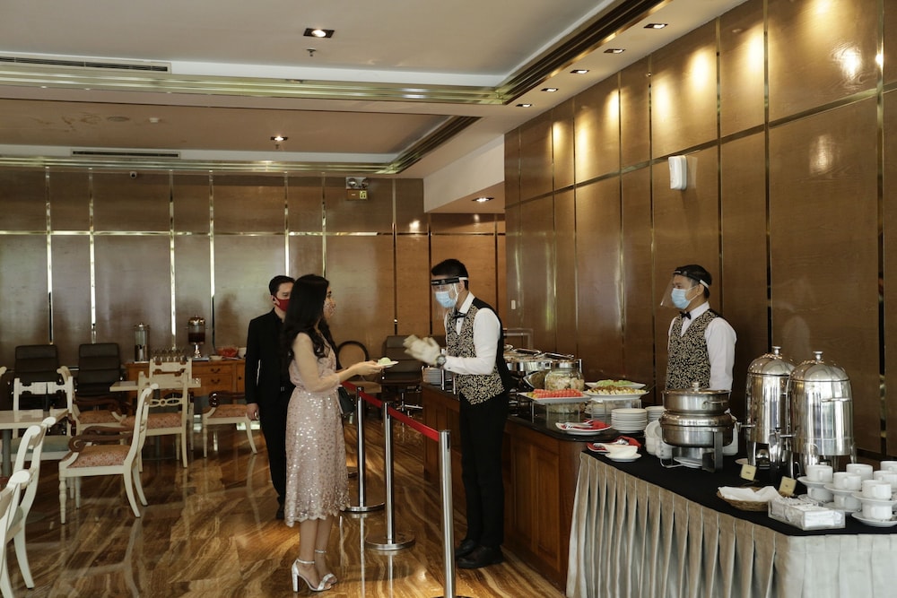 Ambhara Hotel 44/62