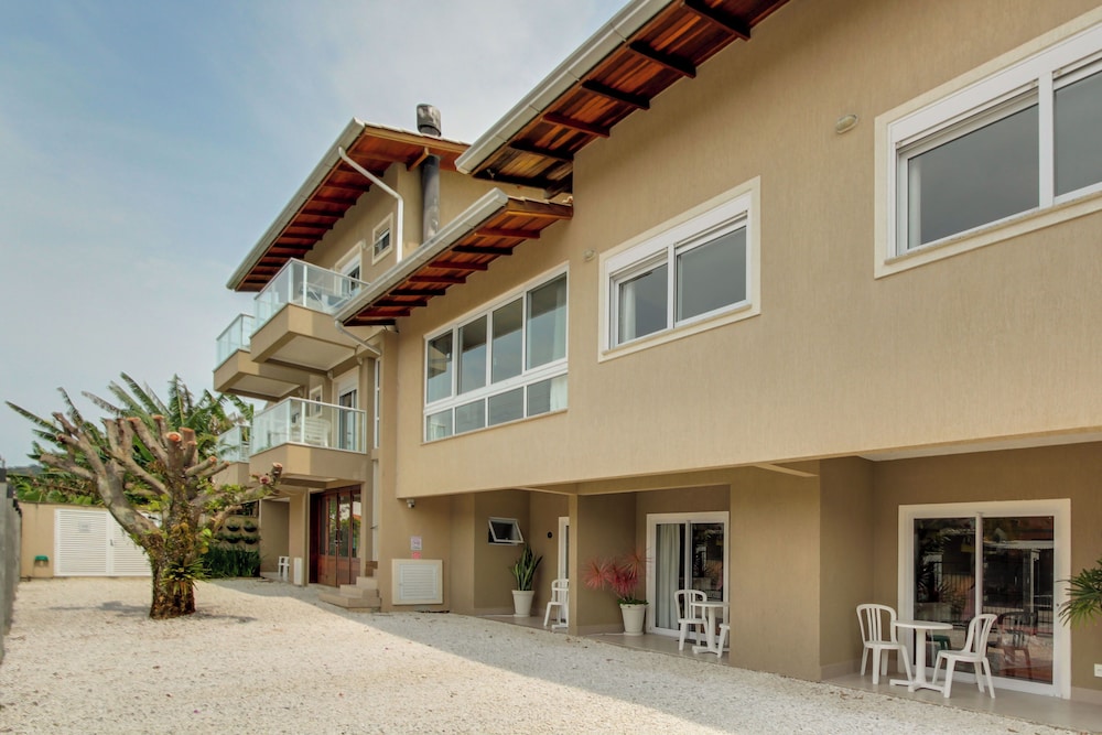 Residencial Casa Flora 44/50