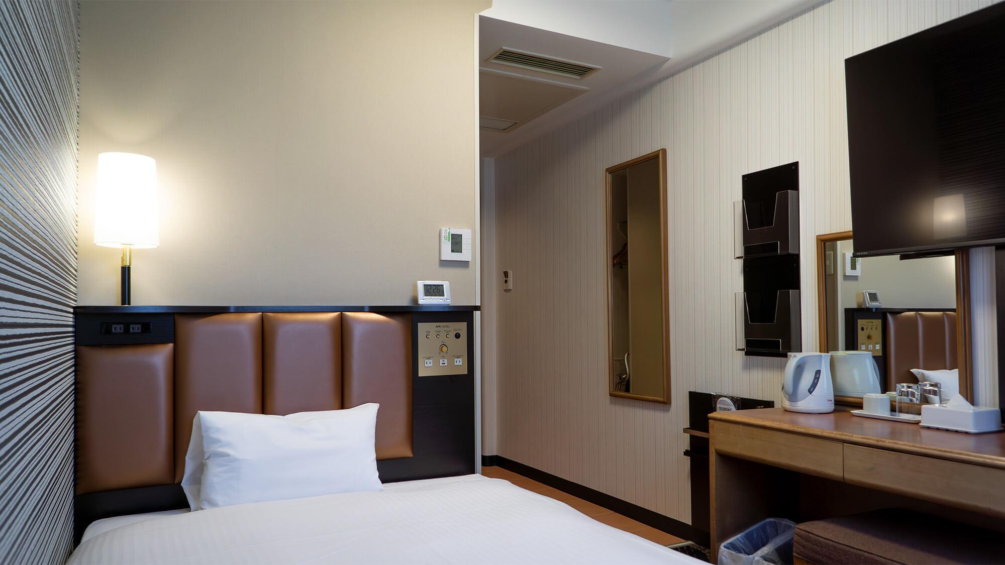 Semi Room, Standard, Semi Double Bed