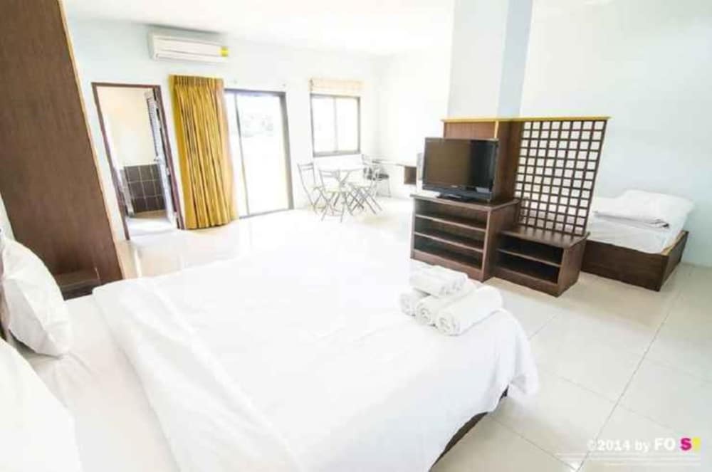 Aj Residence 40/66