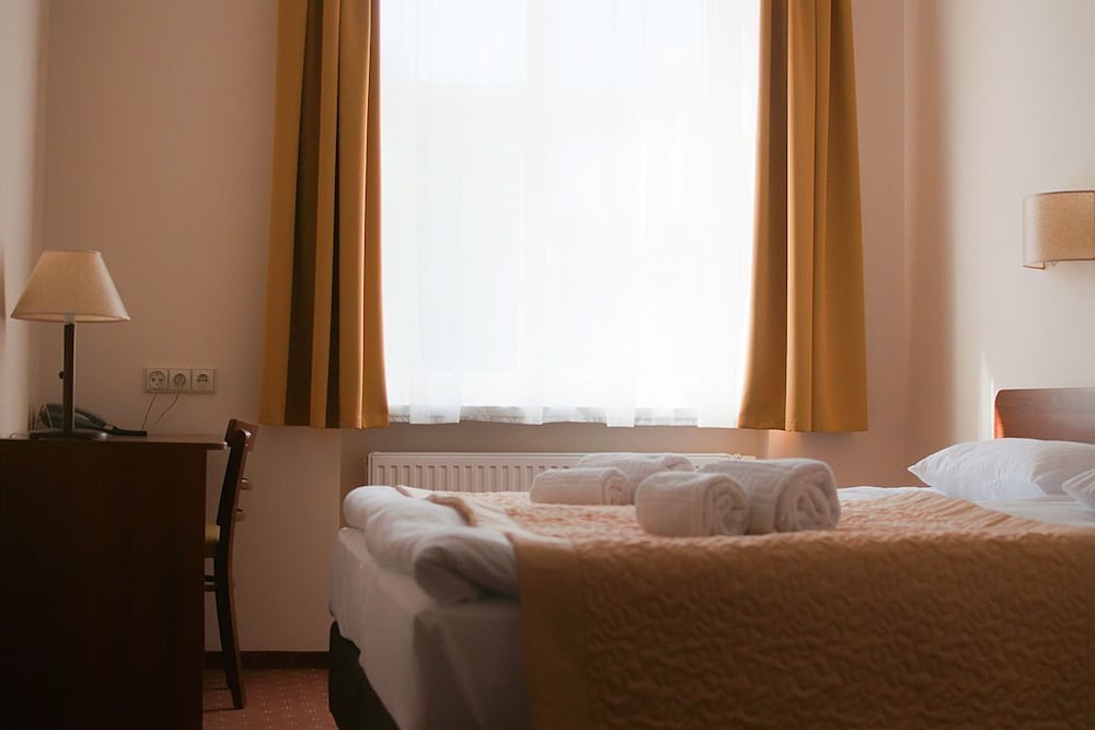 Memel Hotel 24/66