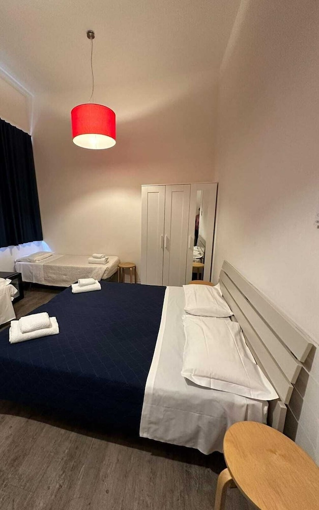 BASIC, DOUBLE OR TWIN BED