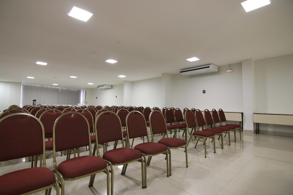 Lagoon Prime Hotel (ex DH Hotel Airport Lagoa Santa) 27/36