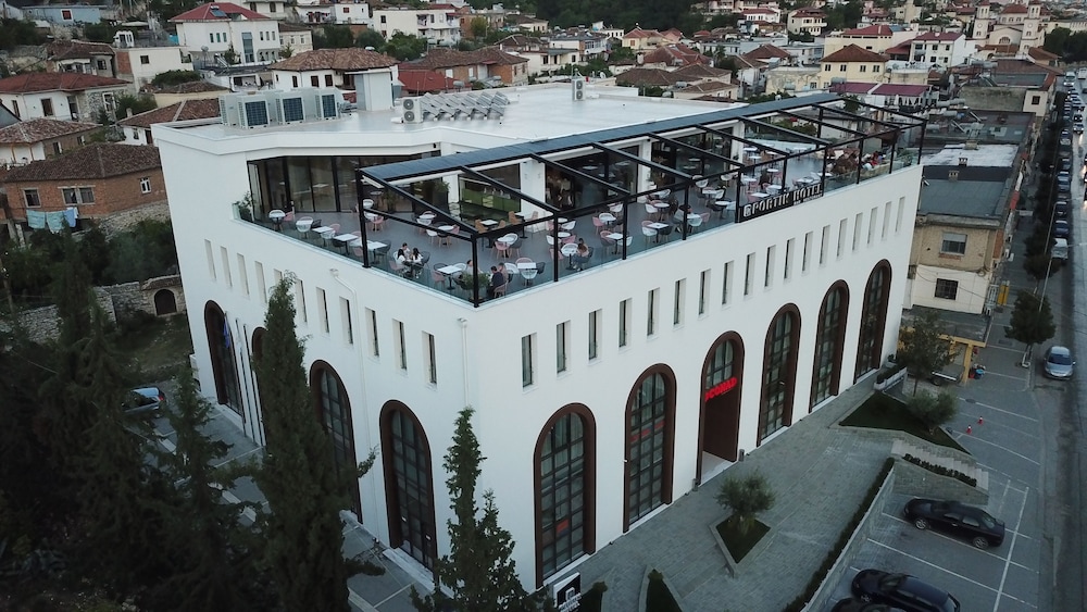 Portik Hotel in BERAT