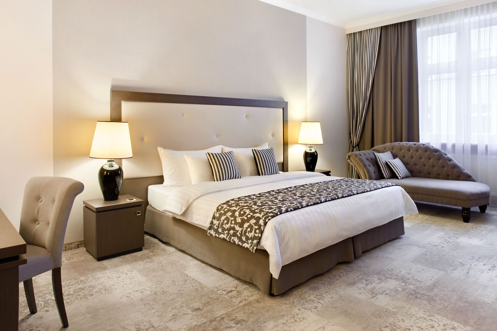 SUPERIOR, DOUBLE BED