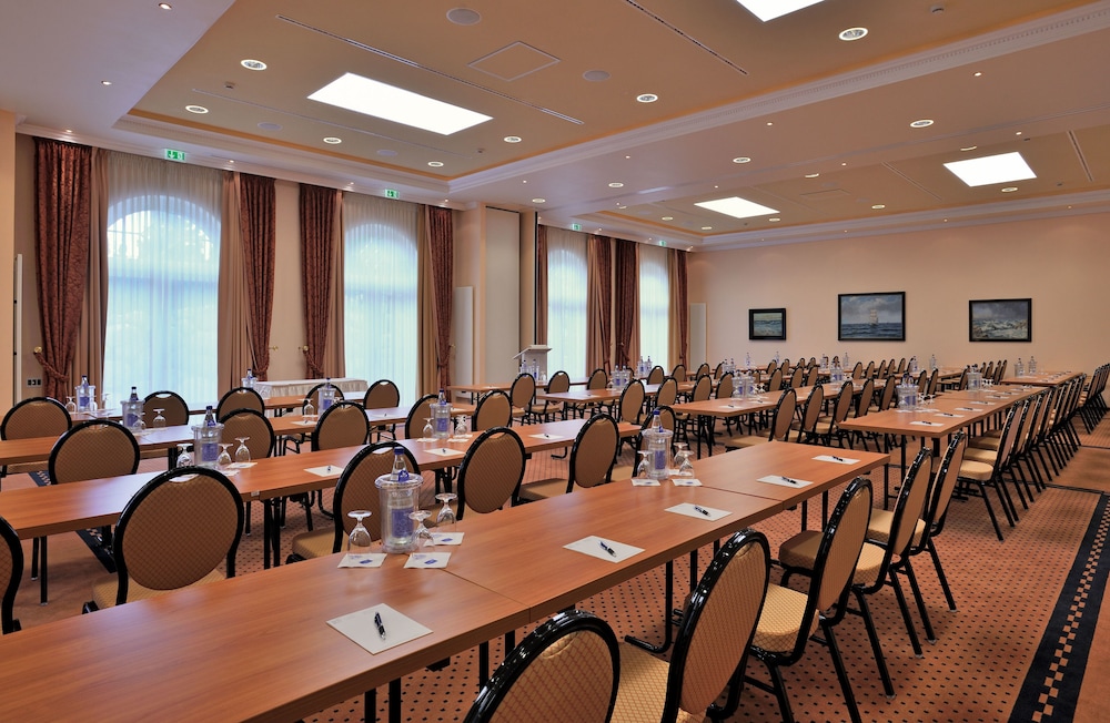 Hotel Hanseatic Rugen and Villen 63/74