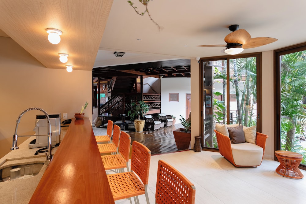 Hotel Pira Miuna 51/74