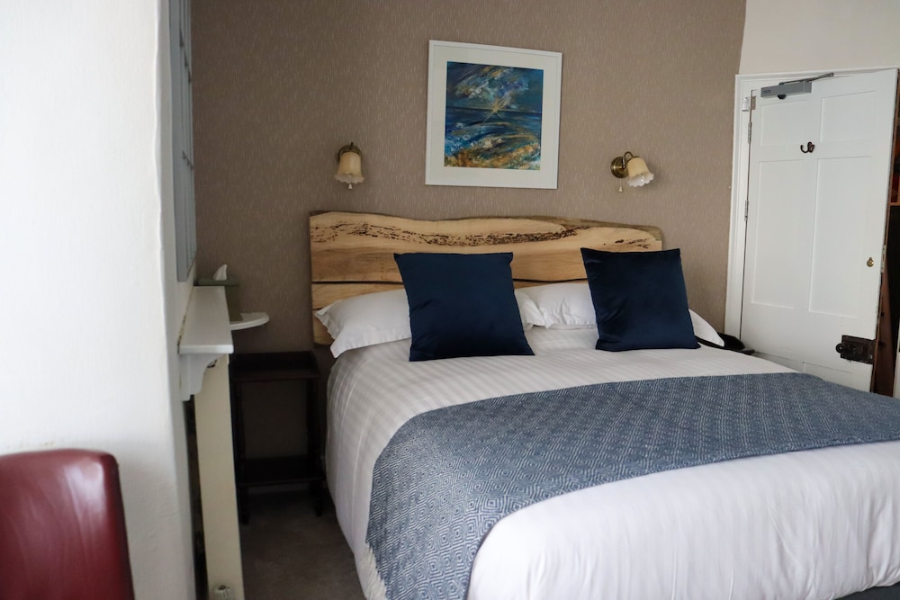 Arosfa Harbourside Guest House 11/50