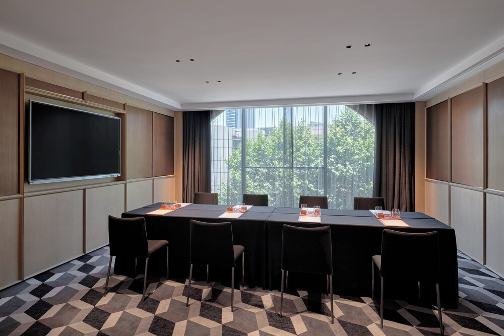 Hyatt Centric Zhongshan Park Shanghai 68/77