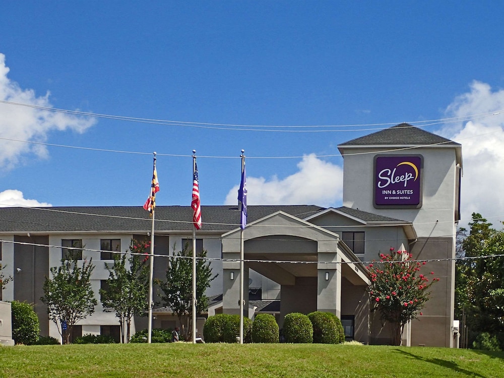 Sleep Inn & Suites California MD 1/22