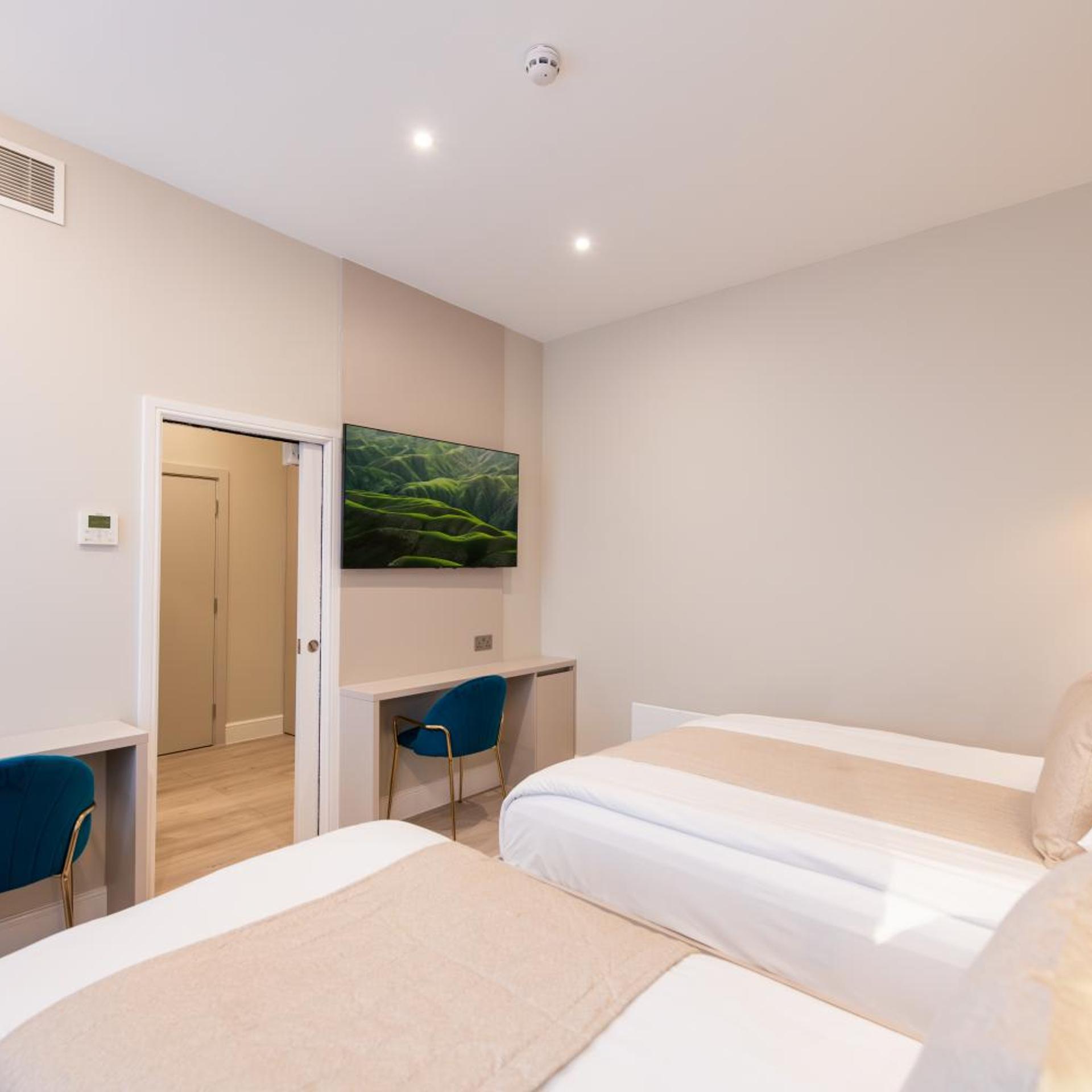 Nox Hotels Belsize Park 6/25