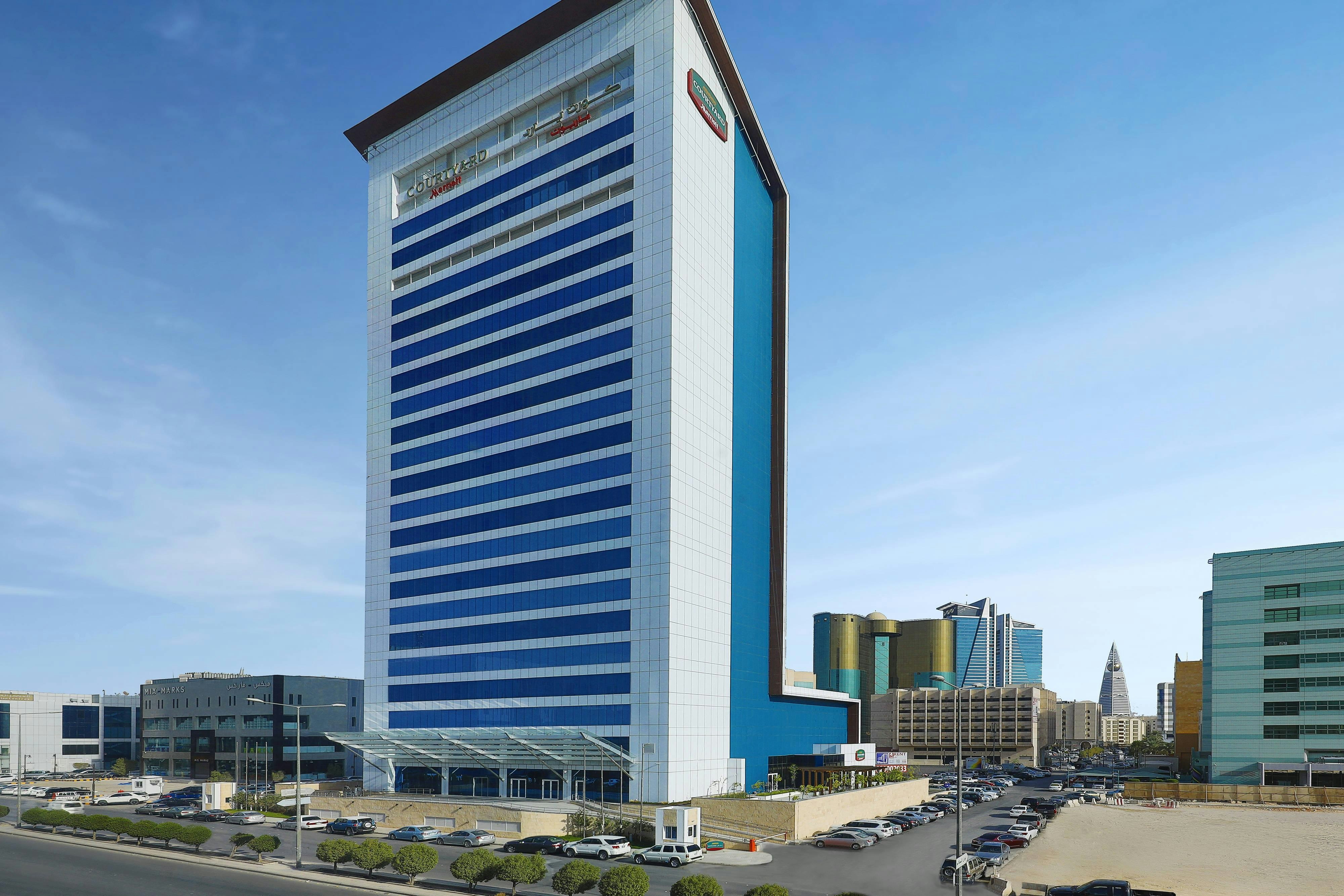 كورتيارد ماريوت(Courtyard by Marriott Riyadh Olaya) 3/38