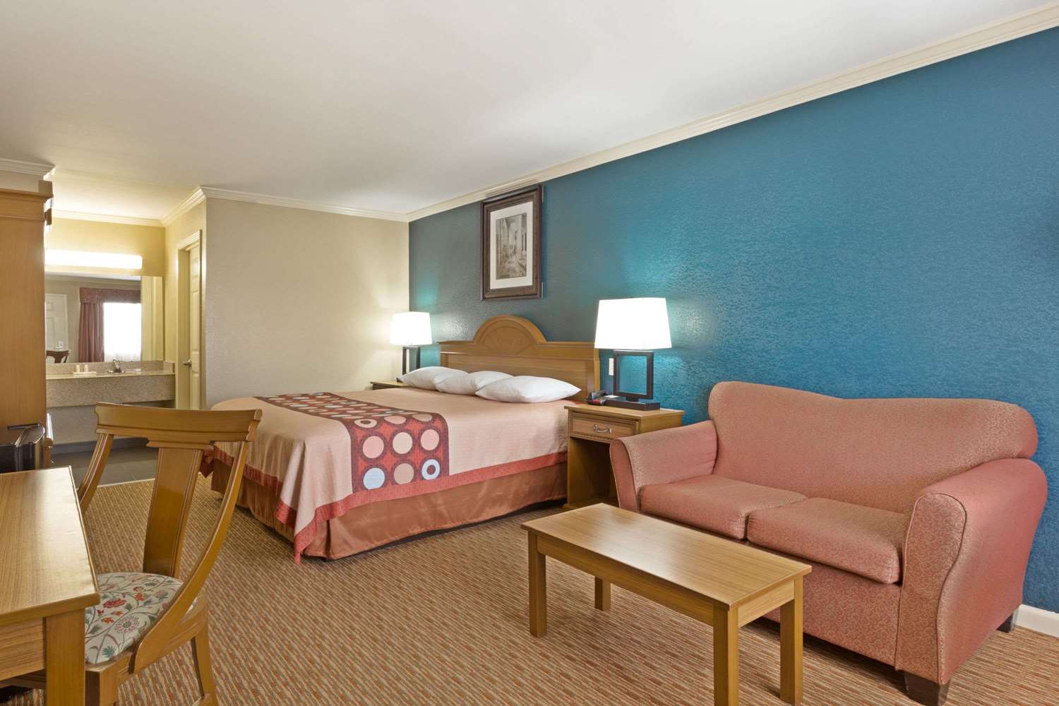 Super 8 by Wyndham Covington LA 6/12