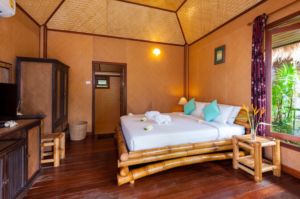 Palm Leaf Resort 20/54
