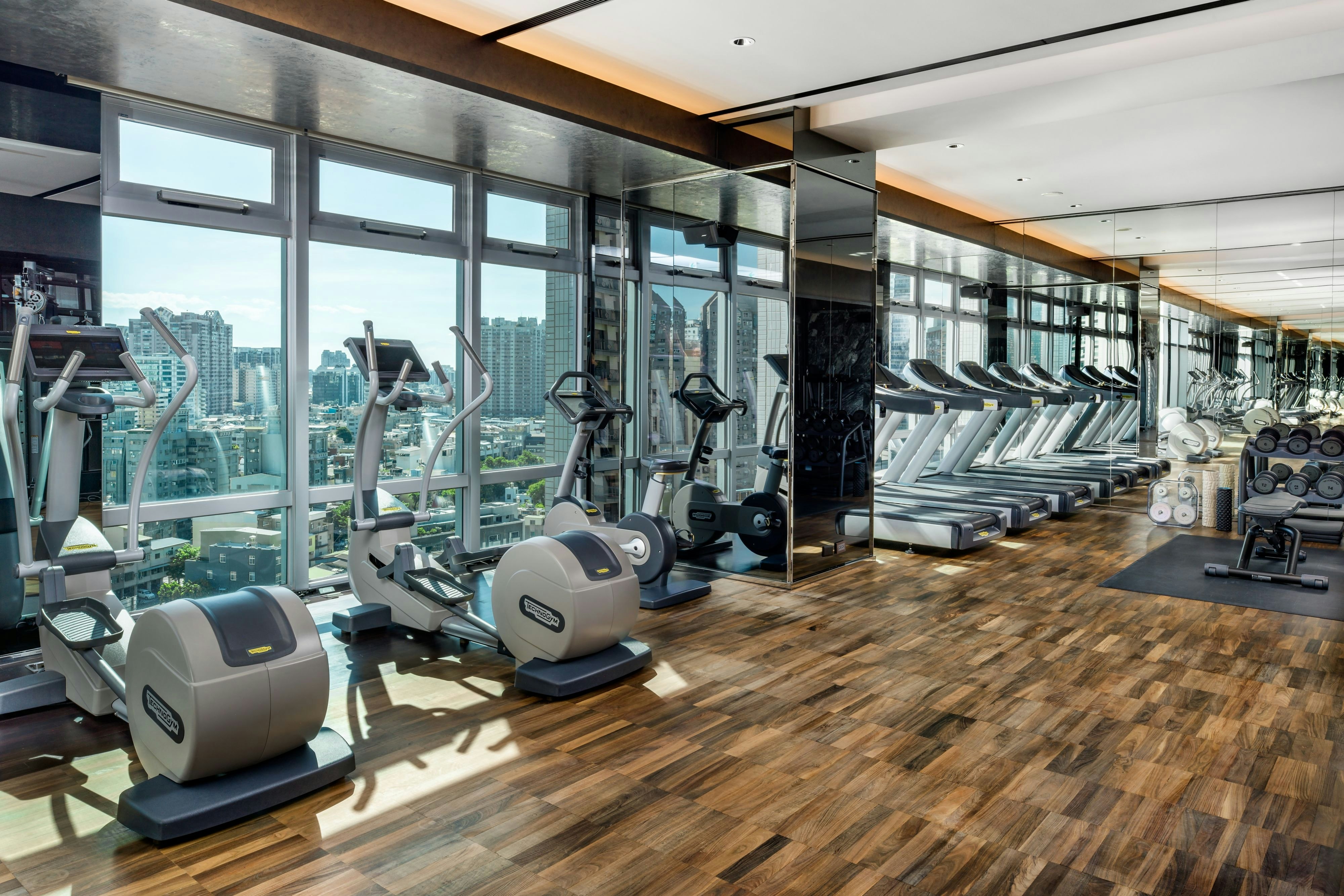 THE AMNIS, a Luxury Collection Hotel, Kaohsiung 2/4