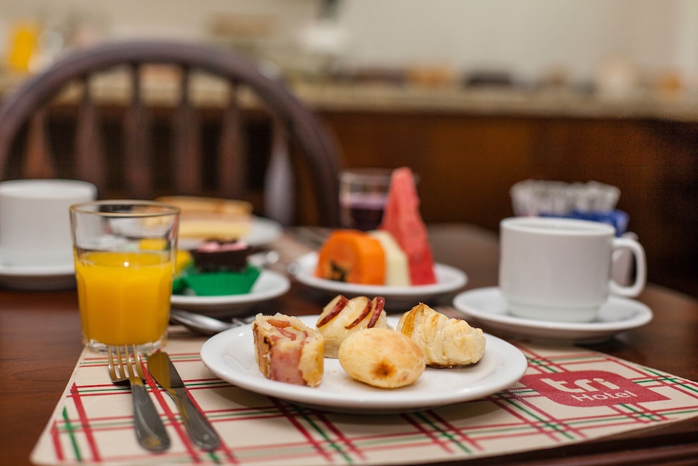 Tri Hotel Lago Gramado 35/50
