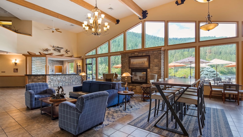 Best Western Lodge At River's Edge 42/43