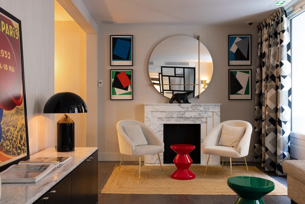 Hotel Moderniste 32/47