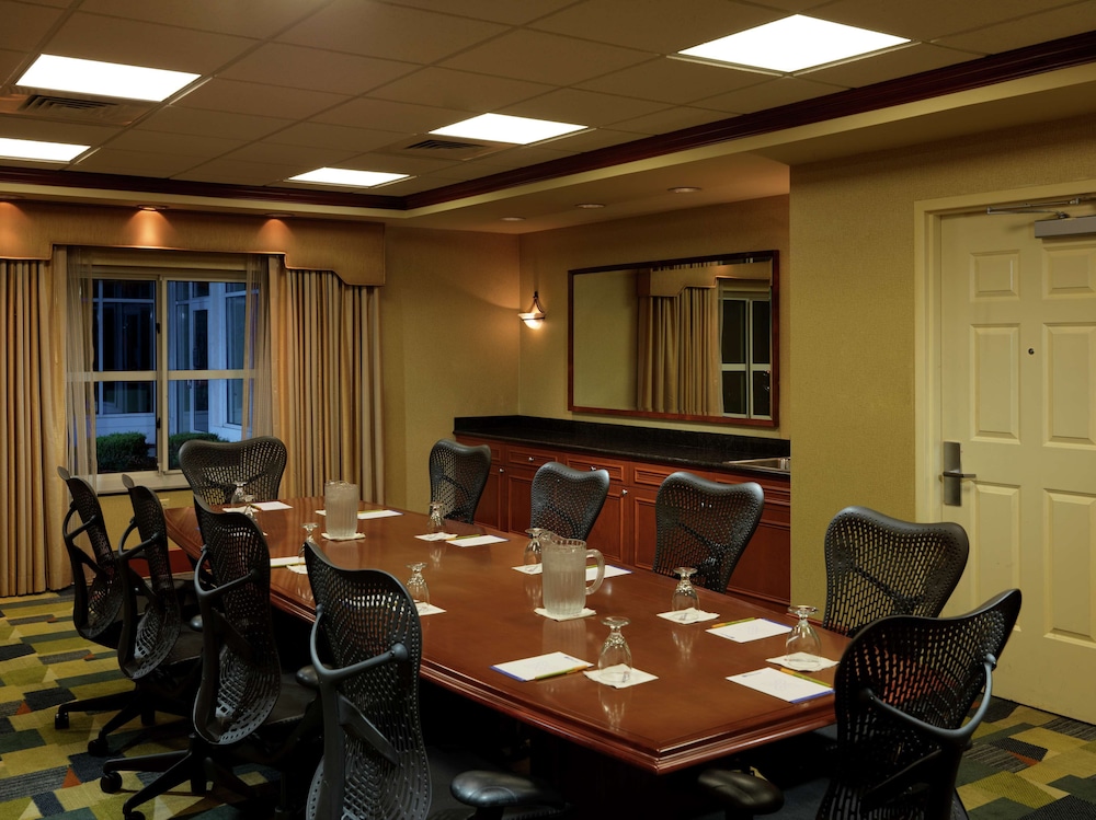 Hilton Garden Inn Milford 48/49