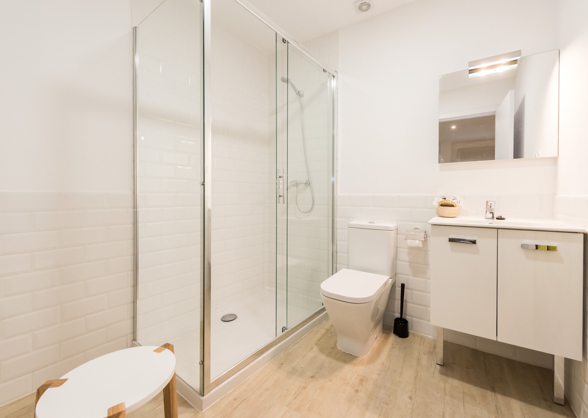 ROOM, TRIPLE, GROUND FLOOR