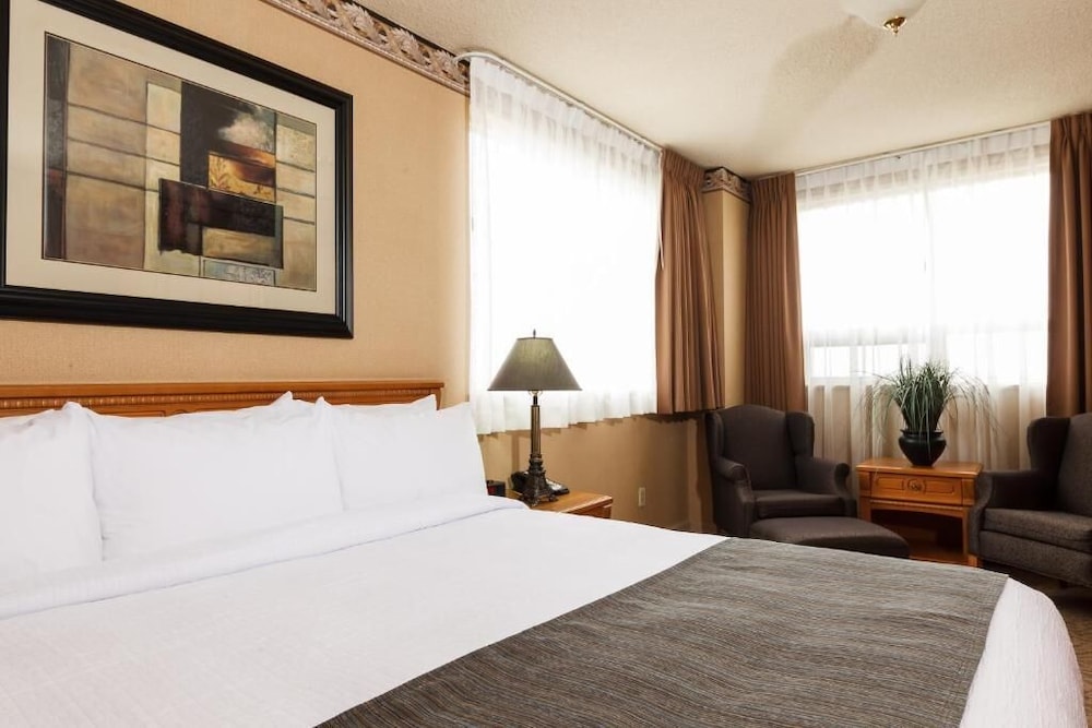 The Glenmore Inn & Convention Centre 27/60
