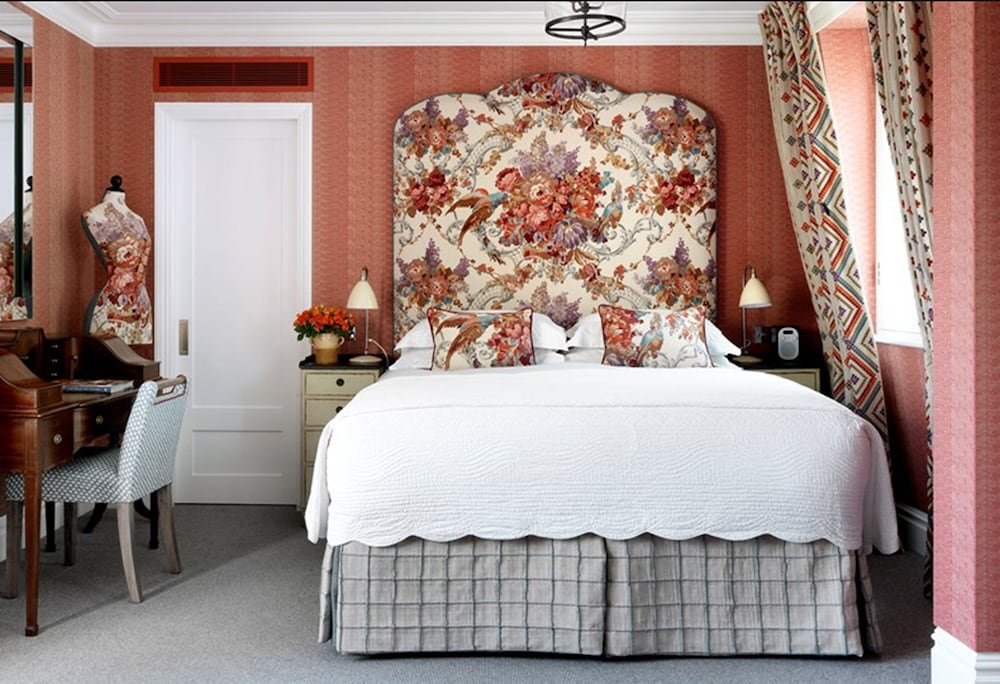 1 BEDROOM, SUITE, TERRACE