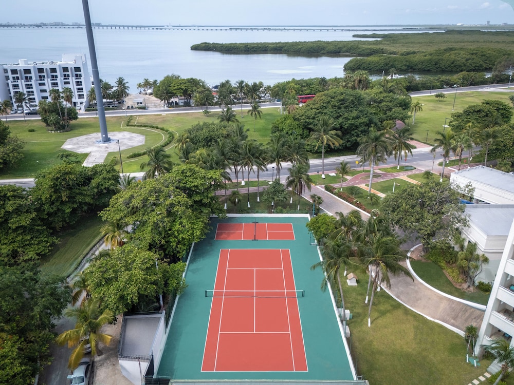Melia Casa Maya 47/68