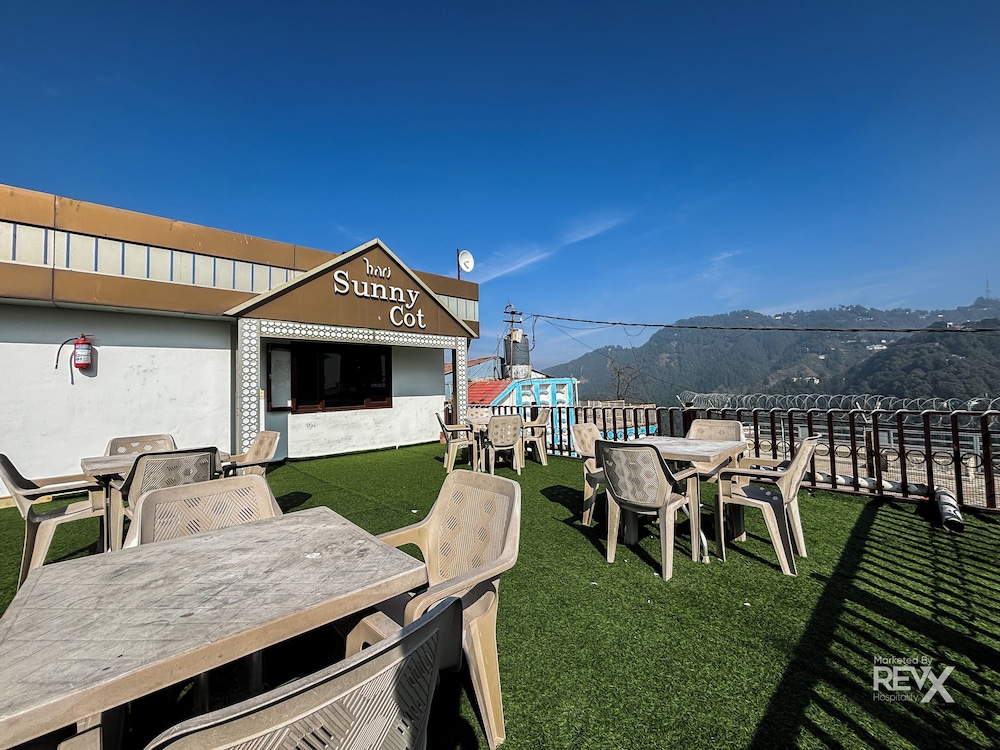 HOTEL SUNNY COT 36/55