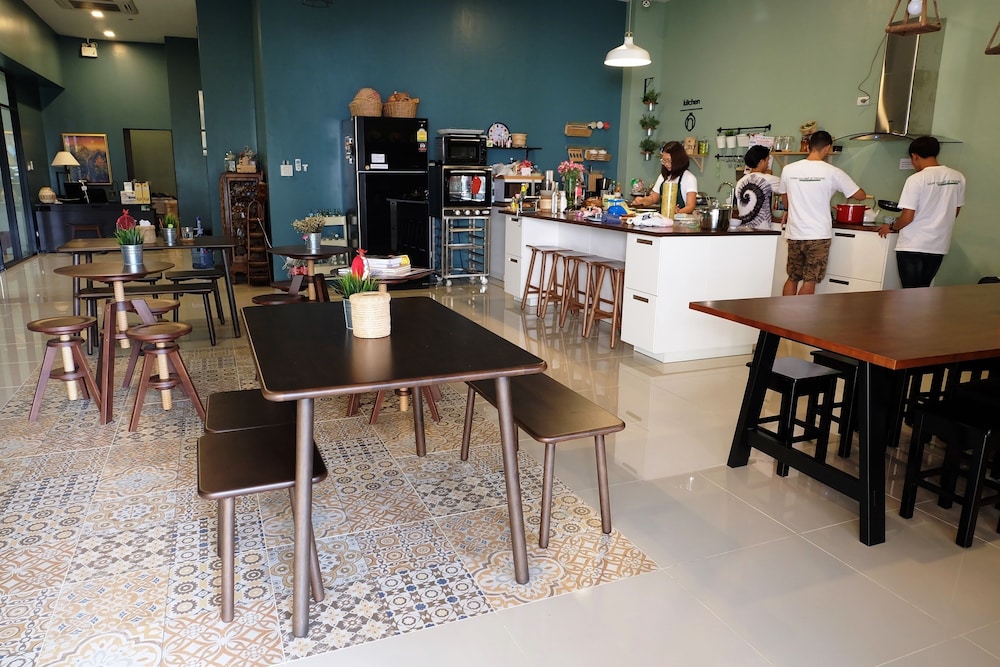Hom Hostel & Cooking Club 30/49
