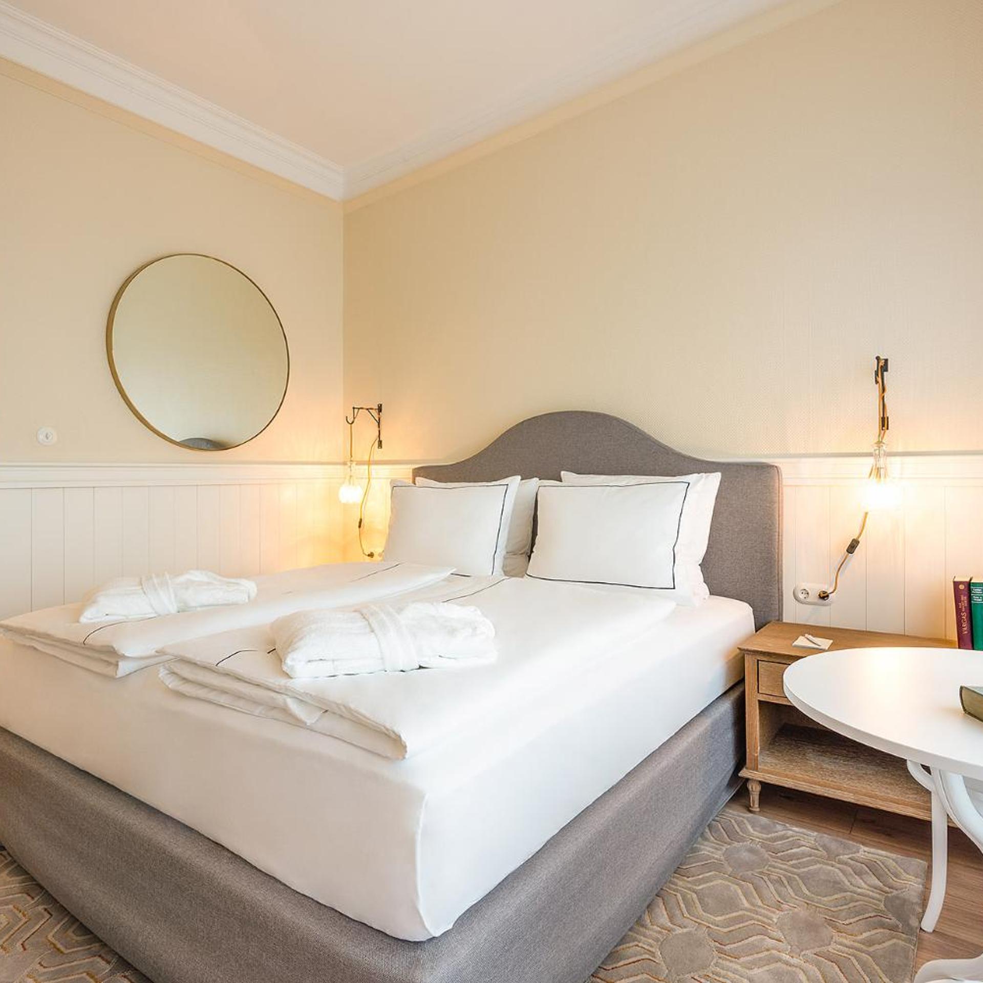 Deluxe, Double Bed, Sea Side, Balcony, Lounge Access