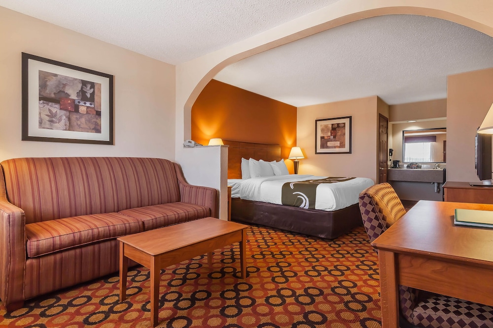 Quality Inn & Suites Owasso US-169 30/45