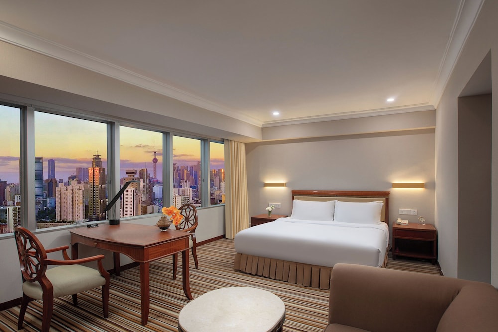 غرفة ديلوكس بسرير مزدوج، Jin Jiang Tower Hotel 6/10