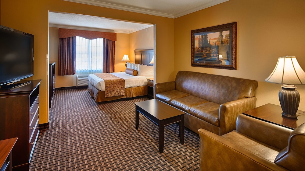Best Western Plus Southpark Inn & Suites 25/39