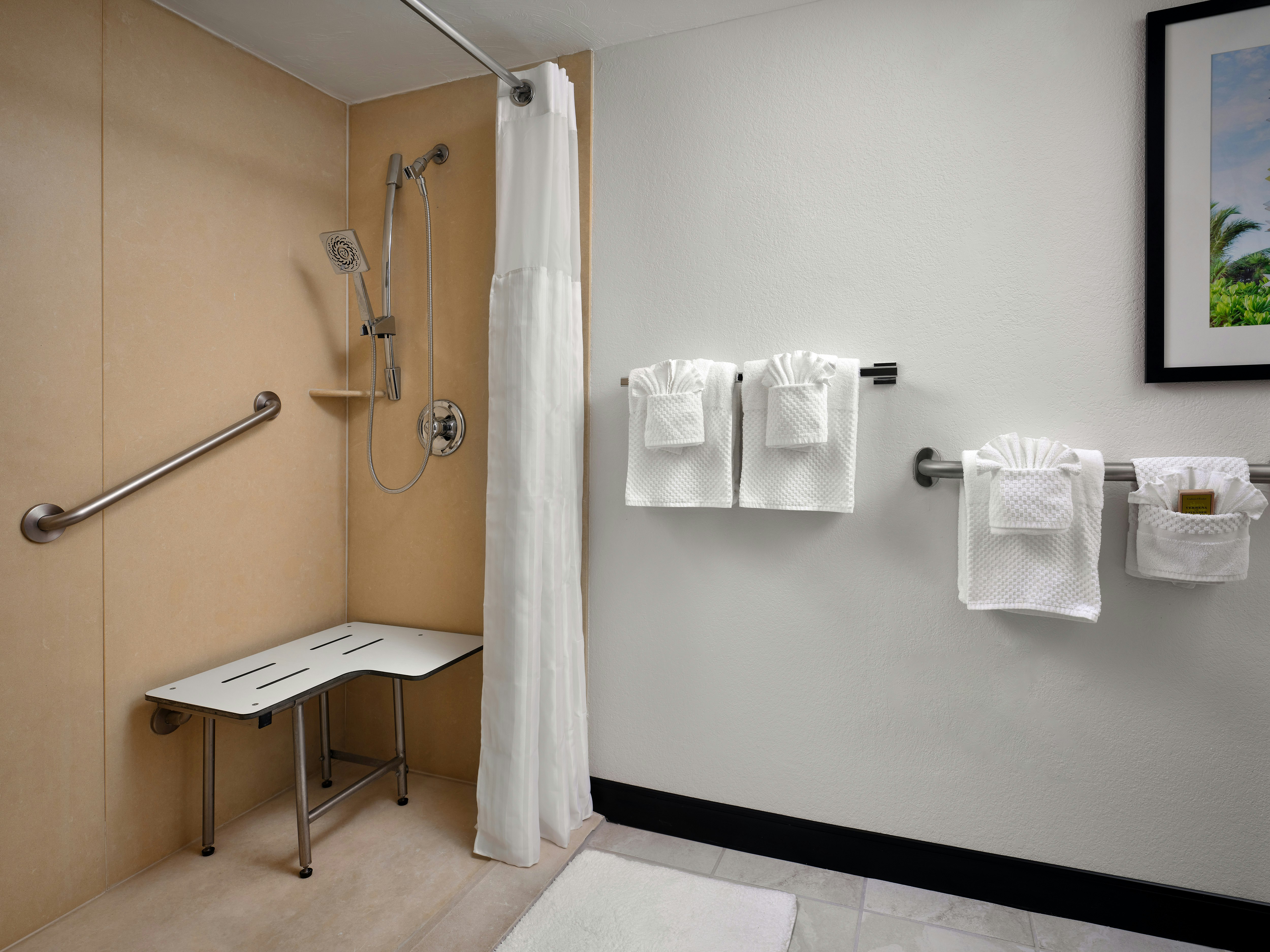 Hilton Garden Inn Cocoa Beach Oceanfront 79/79