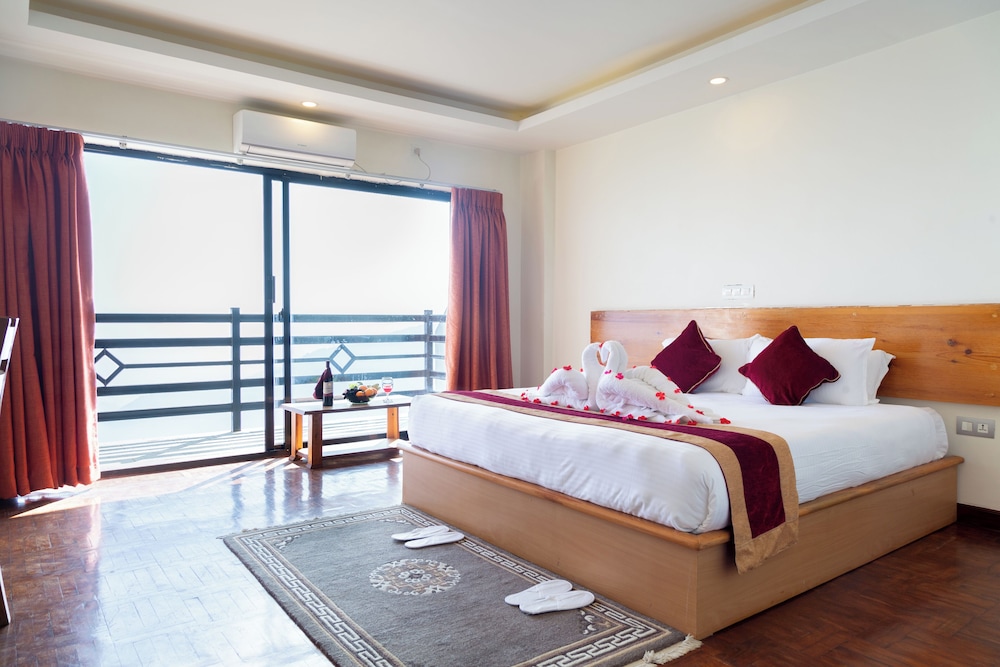 NAGARKOT SHANGRILA RESORT 14/60