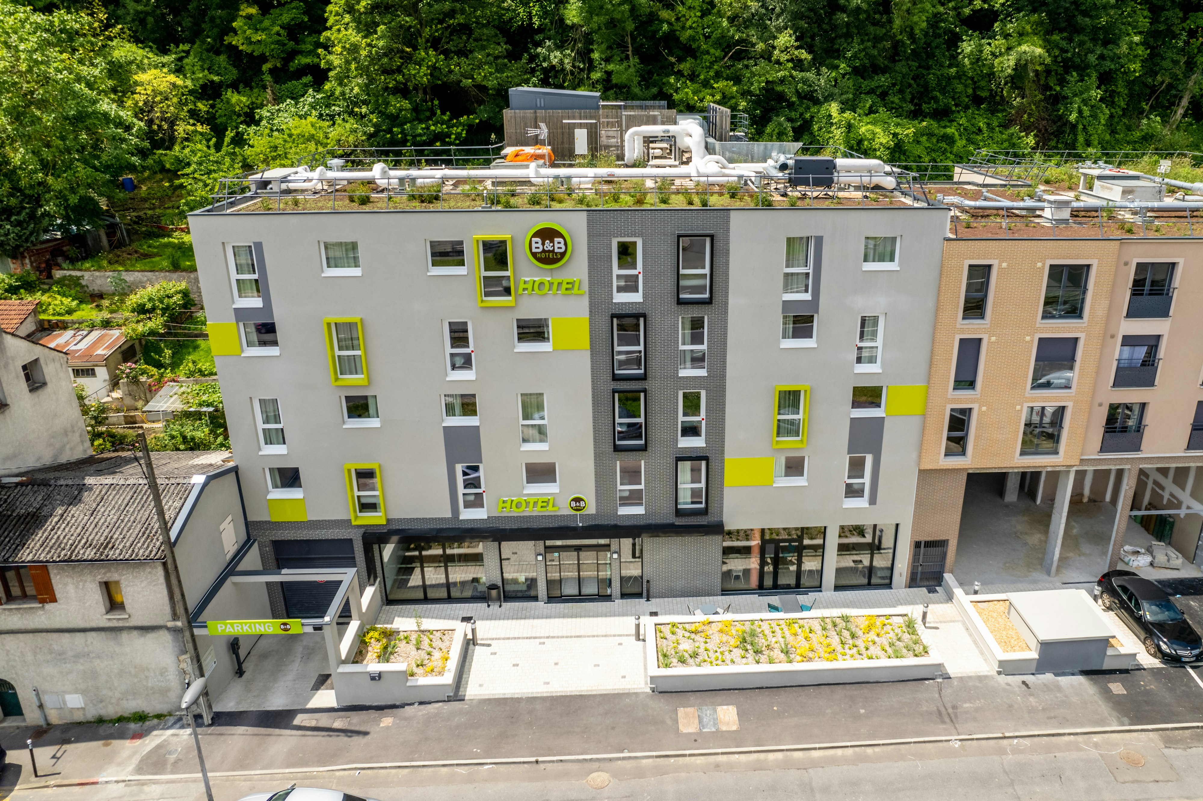B&B Hotel Le Port Marly Saint Germain en Laye in LE PORT-MARLY