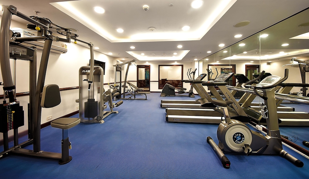 The Golden Plaza Hotel Spa 13/35